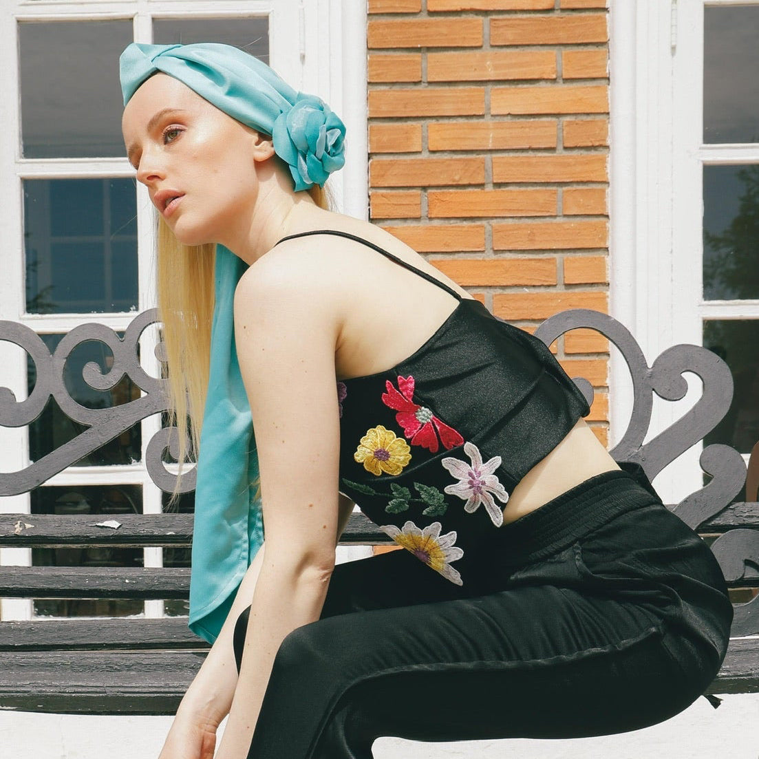 Amira Turquesa